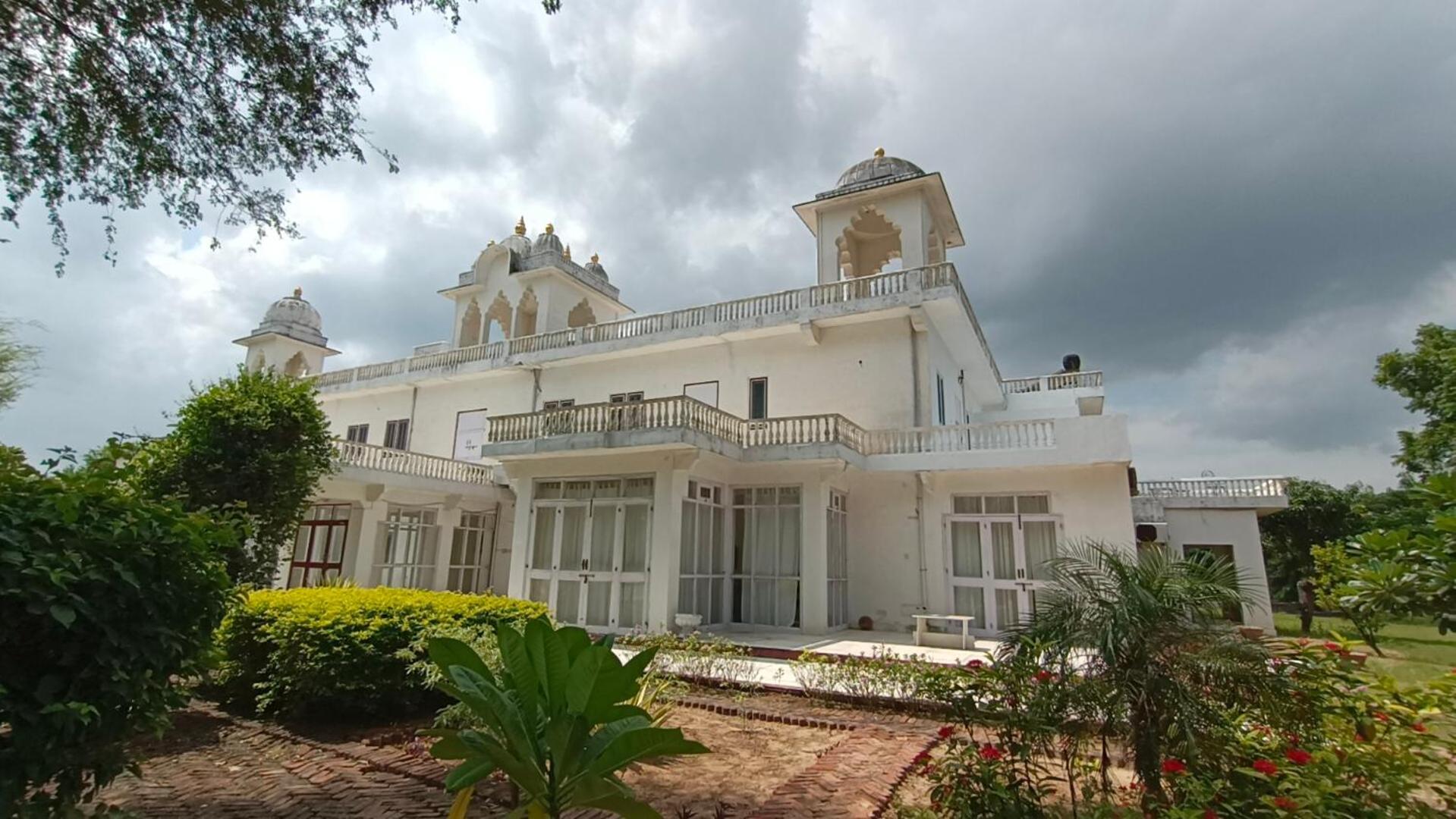 Savista Retreat Hotell Jaipur Eksteriør bilde