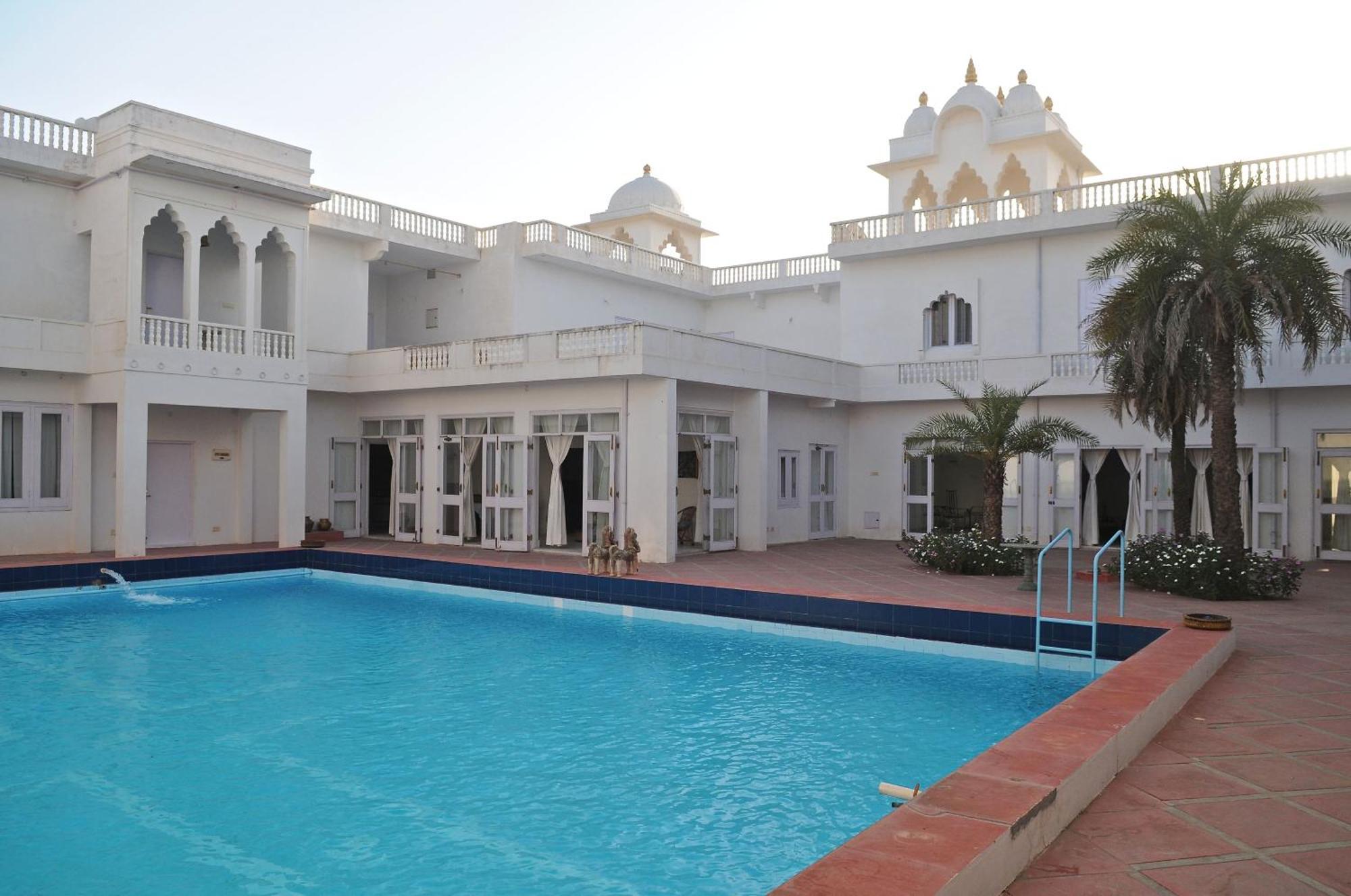 Savista Retreat Hotell Jaipur Eksteriør bilde