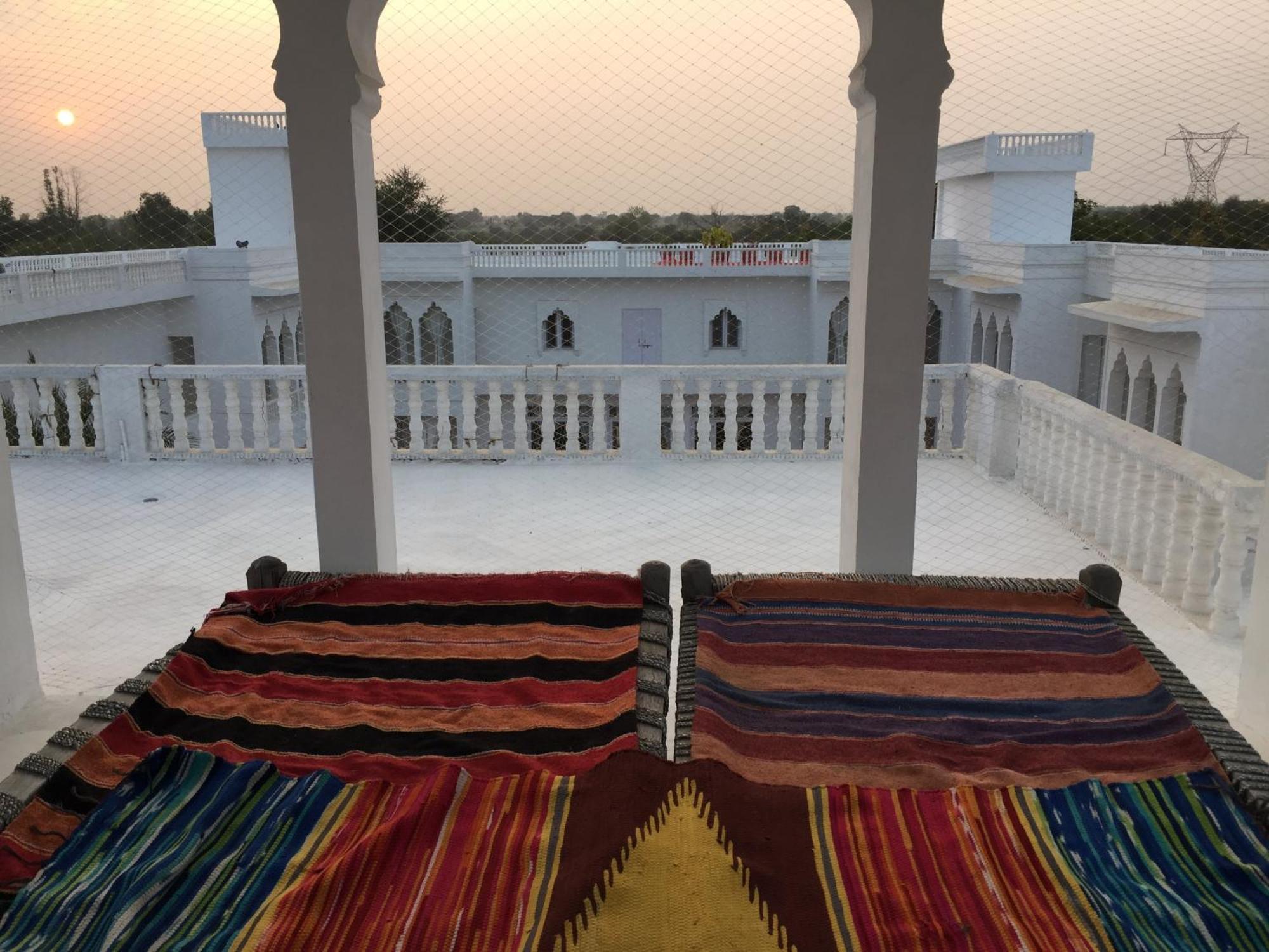 Savista Retreat Hotell Jaipur Eksteriør bilde